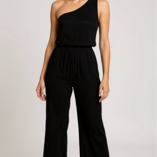 Kadın Siyah Tek Omuzlu Şık Bluz & Geniş Paça Pantolon İkili Takım – Modern, Konforlu ve Günlük Kombinlere Uygun