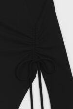 Kadın Siyah Uzun İspanyol Kollu Asimetirik Yaka Yandan Bağlamalı Drapeli Bluz - Görsel 5