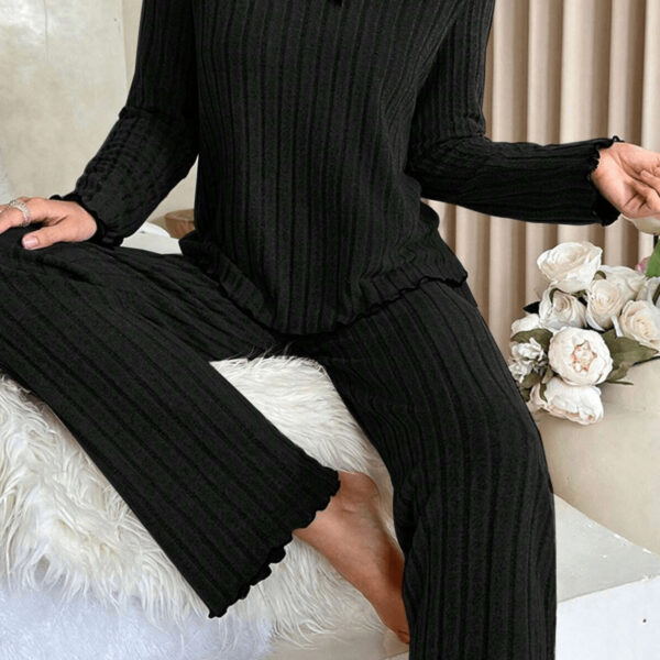 Kadın Siyah Uzun Kollu Fiyonklu Yuvarlak Yaka Mevsimlik Pijama Takımı