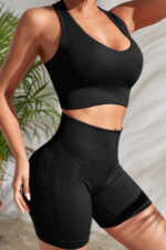 Kadın Siyah Yüksek Bel Çapraz Sırt Detaylı Şortlu Gecelik Takım – Modern, Konforlu ve Günlük Kombinlere Uygun - Görsel 5