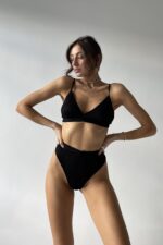 Kadın Siyah Yüksek Bel Dolgusuz Slip Takım – Modern, Konforlu ve Günlük Kombinlere Uygun - Görsel 2