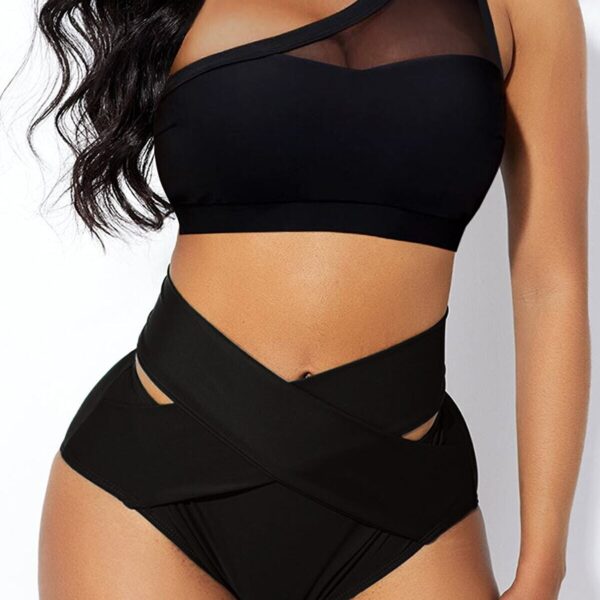 Kadın Siyah Yüksel Bel Tül Detaylı Sütyen Külot Takımı – Modern, Konforlu ve Günlük Kombinlere Uygun