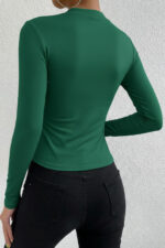 Kadın Yeşil Belden ve Boyundan Büzgü Detaylı Uzun Kollu Bluz - Görsel 2