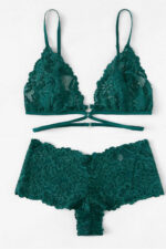 Kadın Yeşil Özel Şık Sütyen Külot Takımı – Modern, Konforlu ve Günlük Kombinlere Uygun - Görsel 2