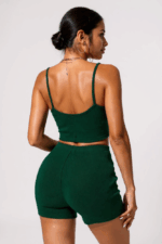 Kadın Yeşil Şortlu Kaşkorse Gecelik Takım – Modern, Konforlu ve Günlük Kombinlere Uygun - Görsel 5